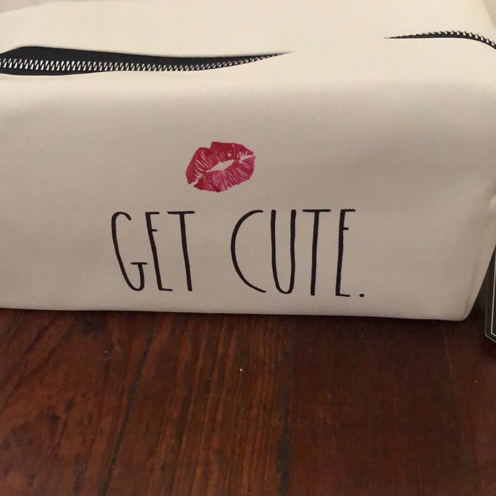NWT RAE DUNN “GET CUTE” COSMETIC BAG 💄